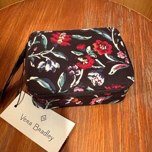Vera Bradley Travel Pill Case Perennials Noir NWT